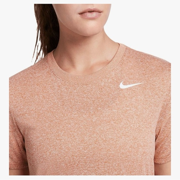 Nike Tops - Nike dri fit woman’s t shirt dark russet color